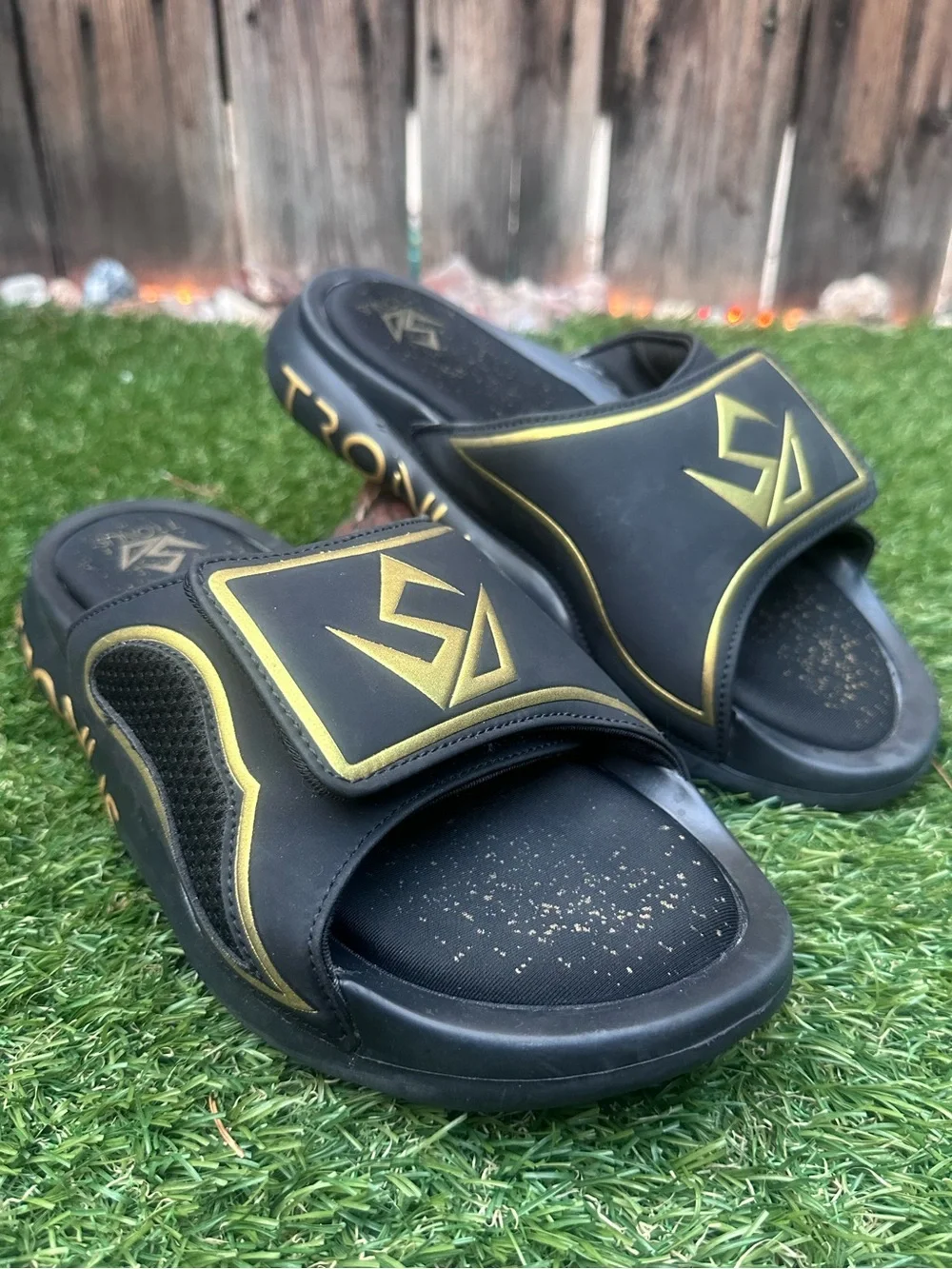 Tronus Luxe Recovery Slides Black with Gold Print
